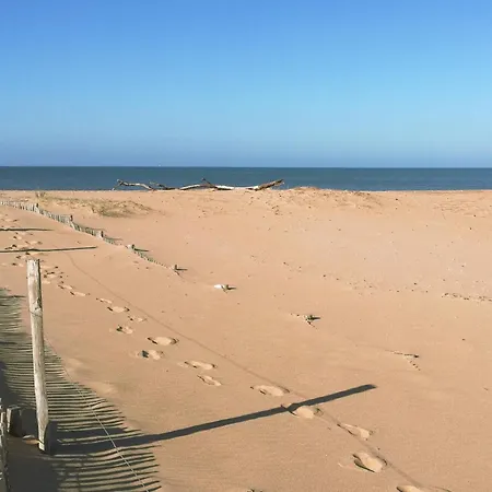 Gorgeous Home In La Tranche-Sur-Mer