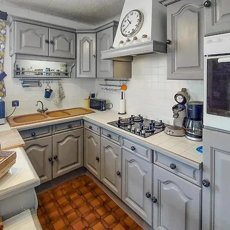 Gorgeous Home In La Tranche-Sur-Mer