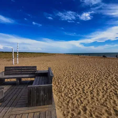 Gorgeous Home In La Tranche-Sur-Mer Ferienhaus La Tranche-sur-Mer